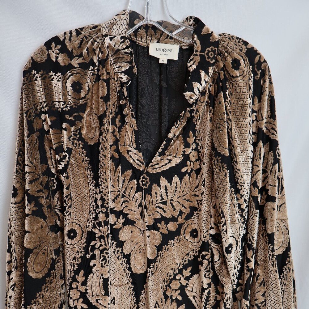 Umgee blouse